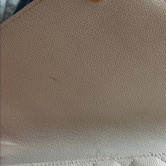 Elegant Cream Quilted Clutch - Picture 2 of 10